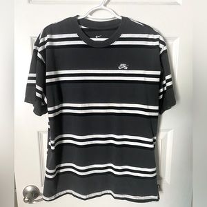 Nike SB Mens Stripe Tee